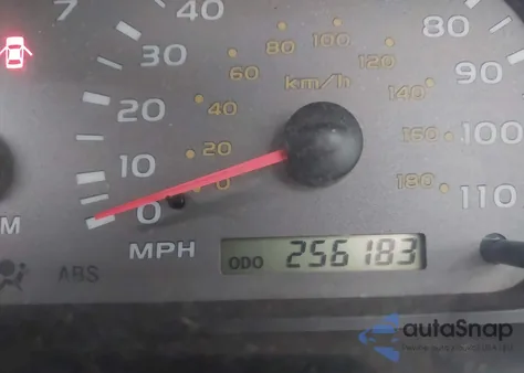 2004 Toyota Sequoia Limited V8 from USA, damaged, VIN 5TDBT48A14S211280